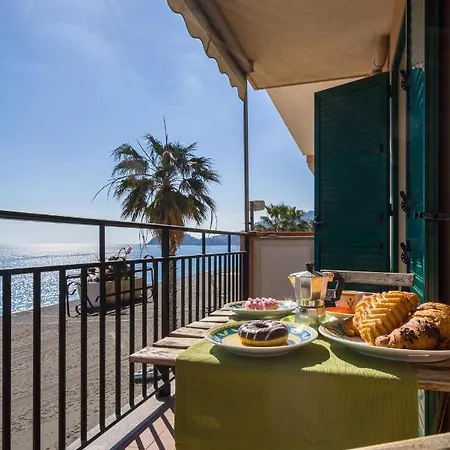 Apartment Loft Balcone Sul Mare