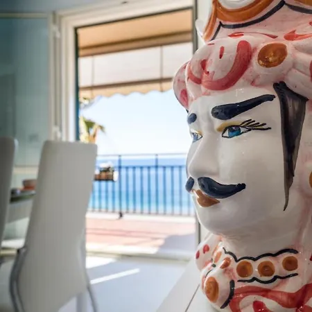 Loft Balcone Sul Mare * Letojanni